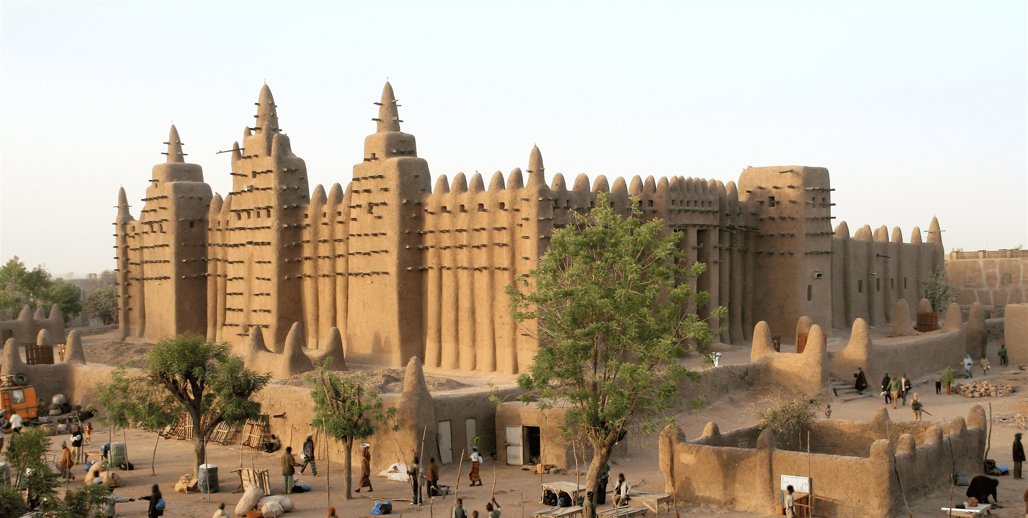 https://adamkrop.studio/wp-content/uploads/2025/05/Mali-Mosque-1.png